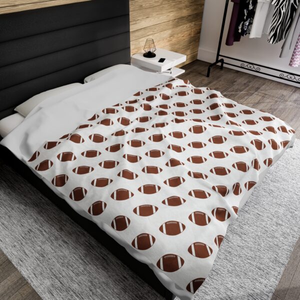 White Velveteen Football Blanket - Image 4